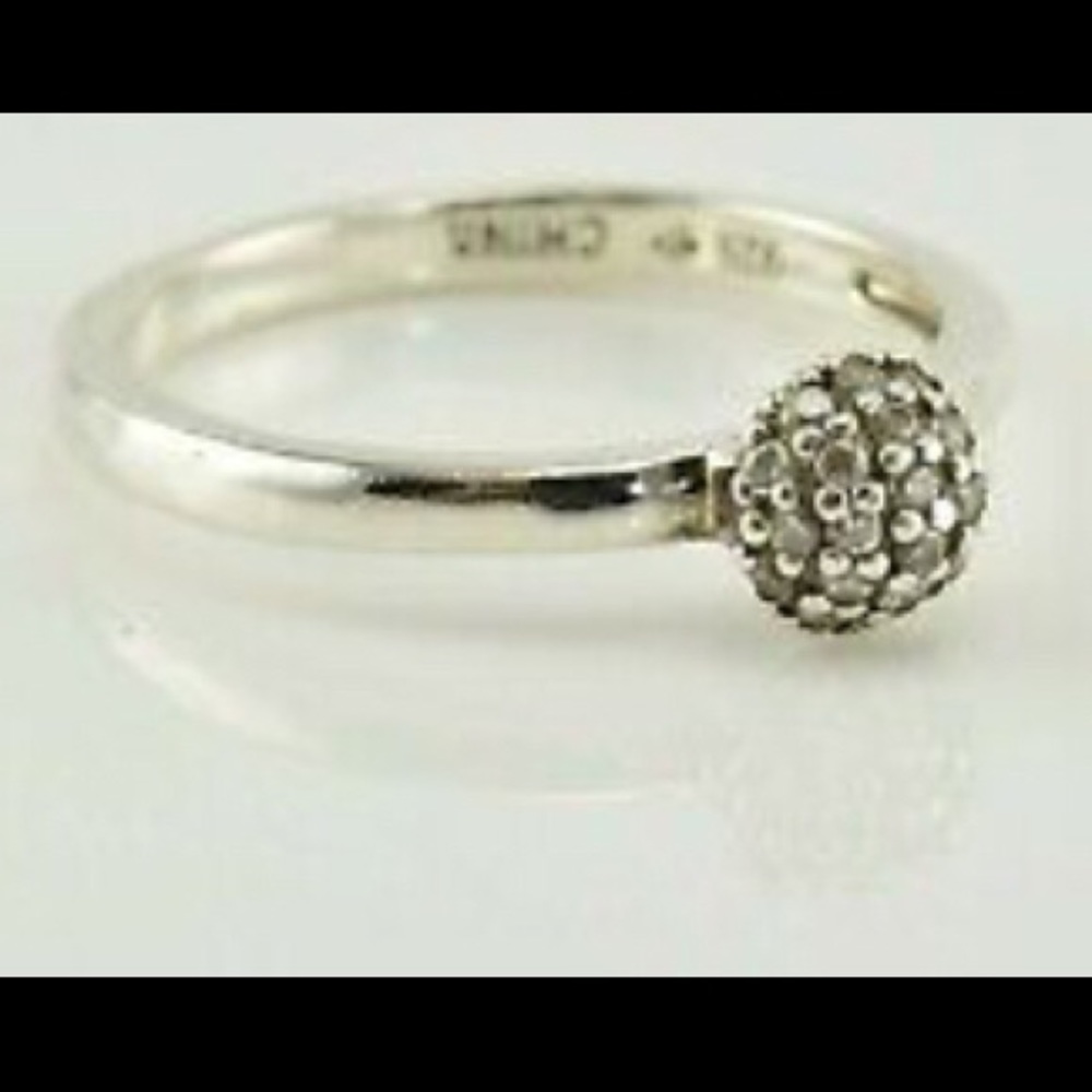Silpada Sterling Silver Ring. R2820.